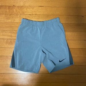 NWT men’s Nike shorts!! Size small, light grey.
